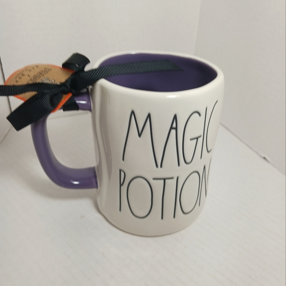 Peanuts x Rae Dunn Snoopy Magic Potion Warlock Ceramic Coffee Mug 2023 NEW - Picture 2 of 5